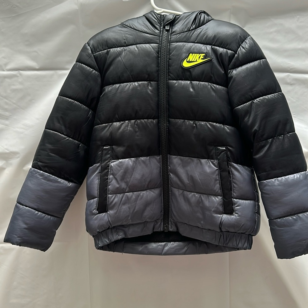 Nike Jacket ✔️